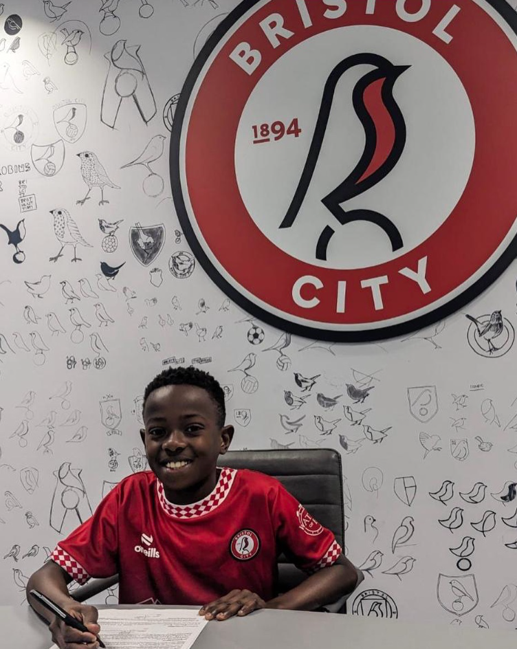 APC student Tiwa signs for City